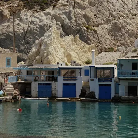 Thavma View Milos * Firopotamos