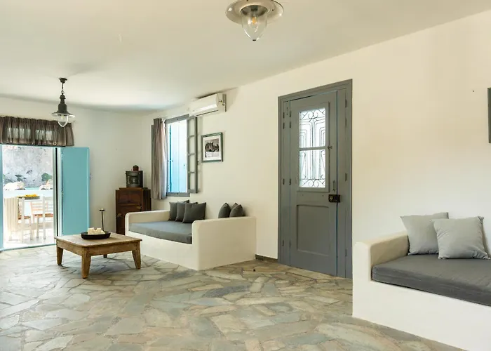 Thavma View Milos Firopotamos