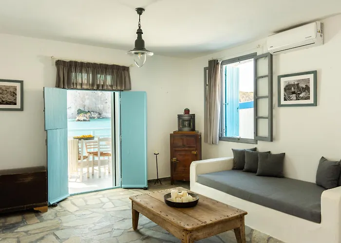 Thavma View Milos Apartament *